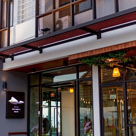 Hotel The Blue C Donsak Surat Thani Esterno foto